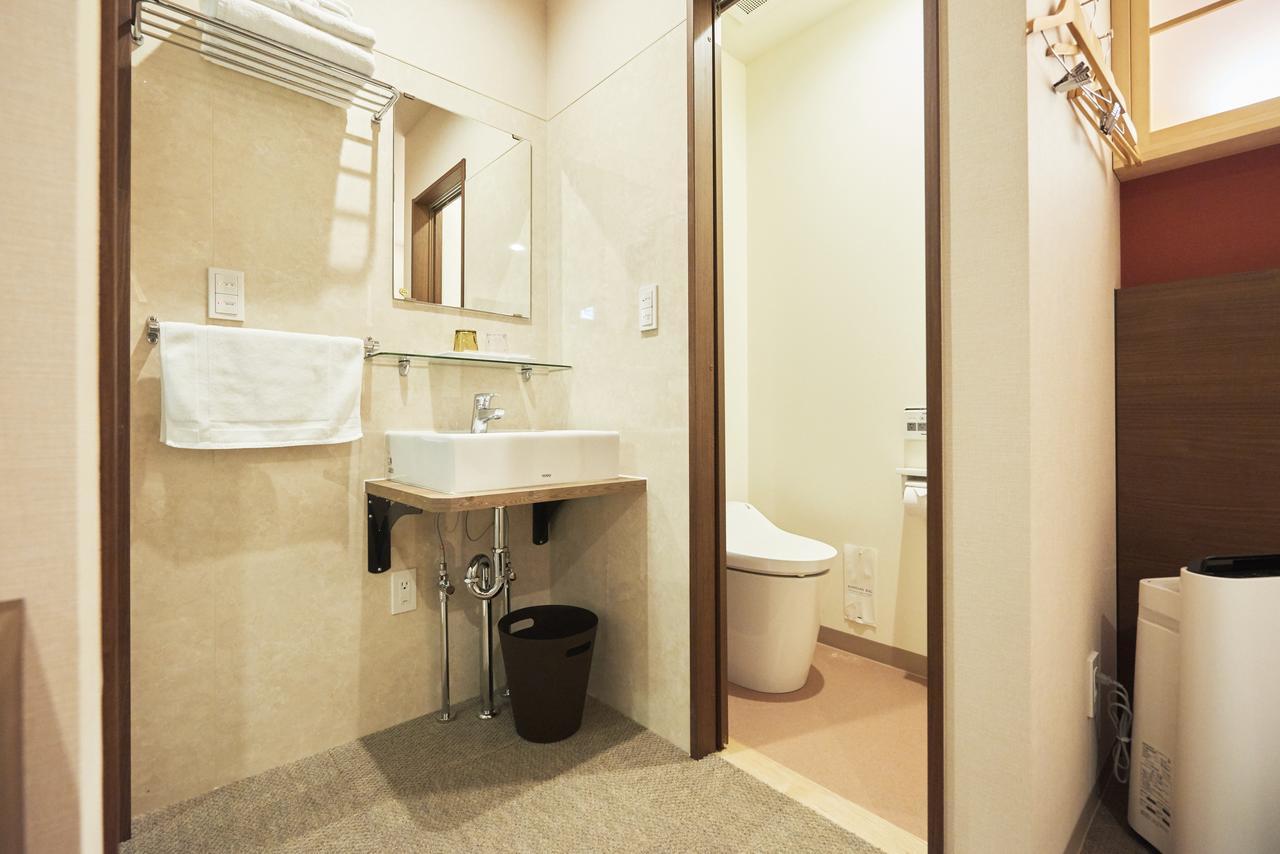 Hotel Kan-Raku Saitama Honjo-Waseda Hinoki No Yakata Exteriör bild